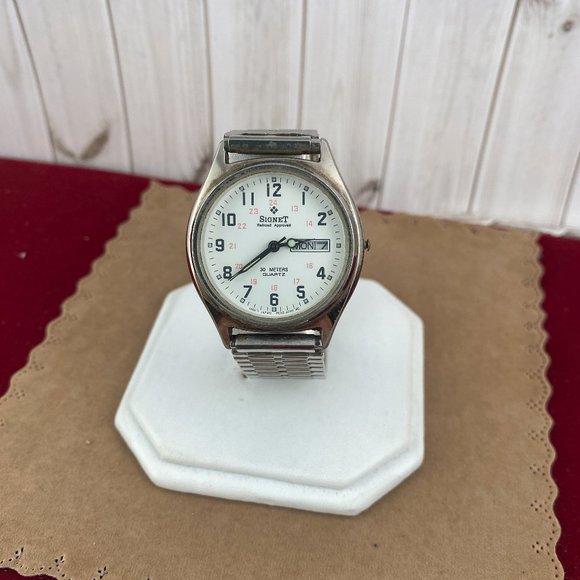 Vintage Signet Railroad Approved 24 Hour Quartz Watch - Picture 2 of 8